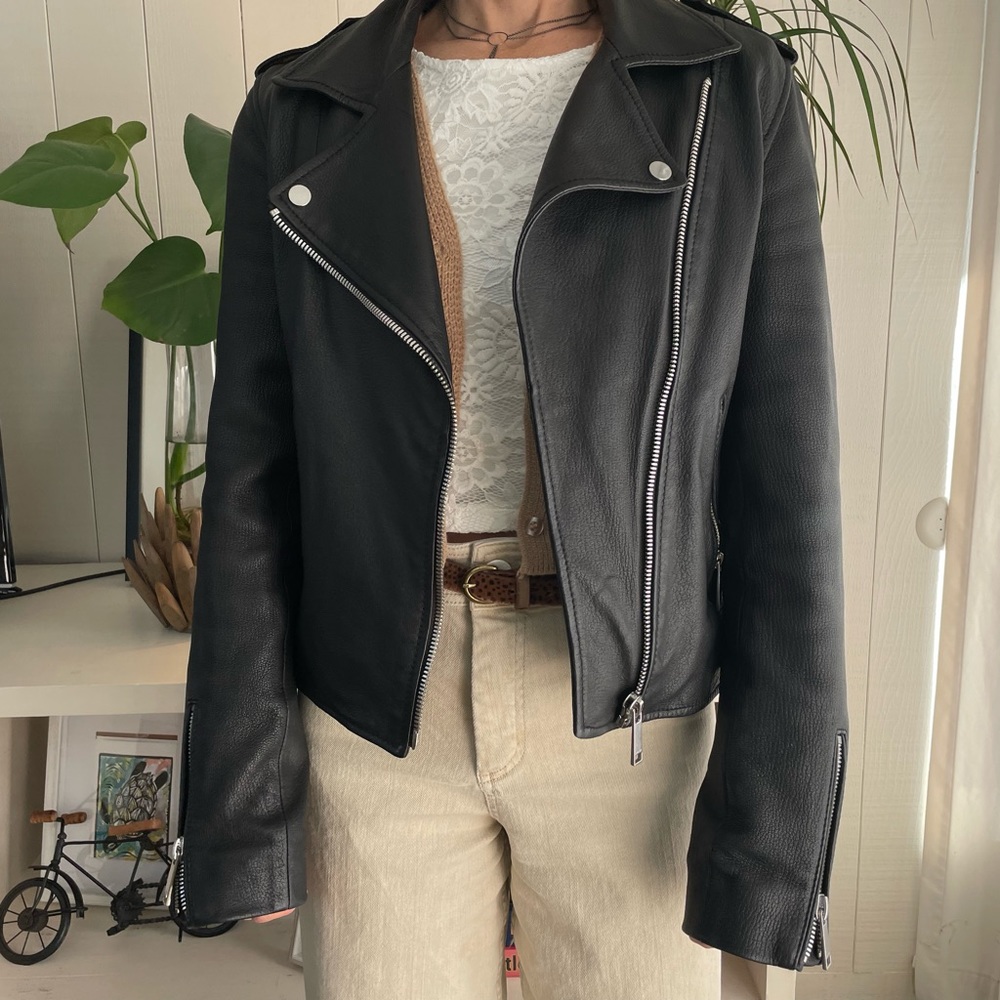 Black Leather Jacket LTH JKT